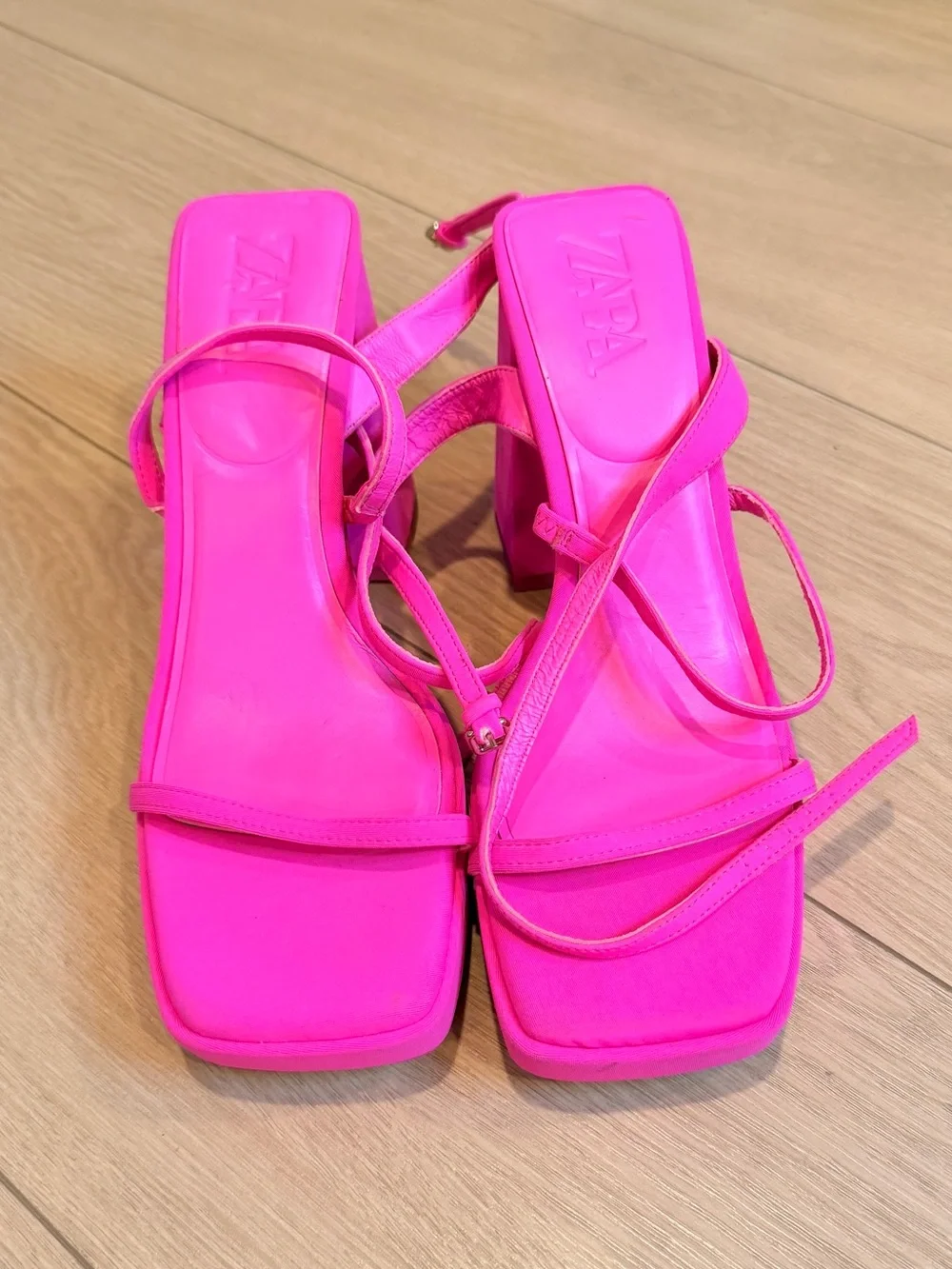 EUC Zara Hot Pink Square Toe Platform Bratz Heels 8.5